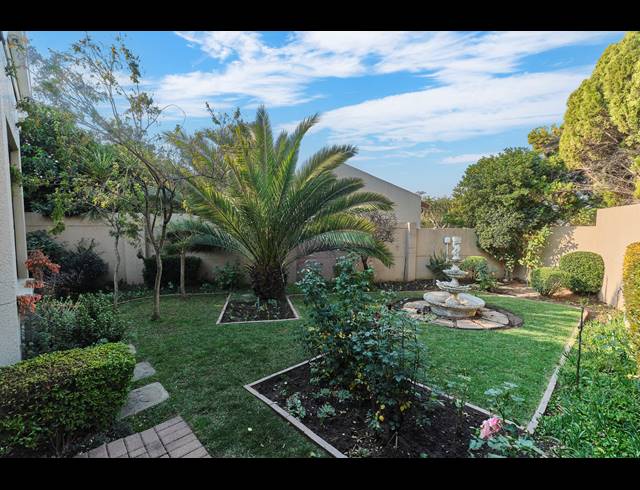 3 BEDROOM CLUSTER TO LET IN LONEHILL